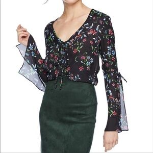 Milly Silk V neckline Top With Wildflower Print Size Medium